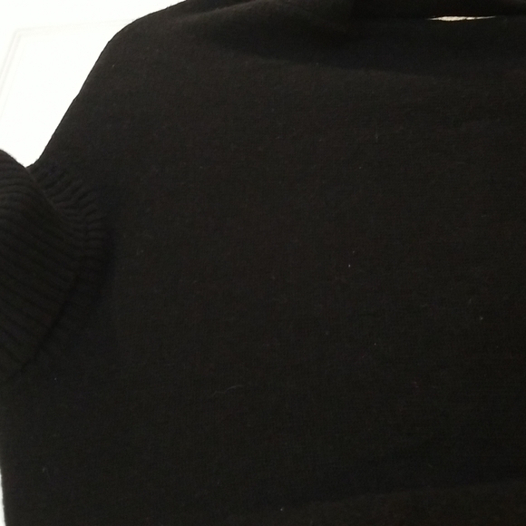 J.CREW Collection Black Ribbon turtleneck 40%wool 25% viscose - Picture 3 of 4